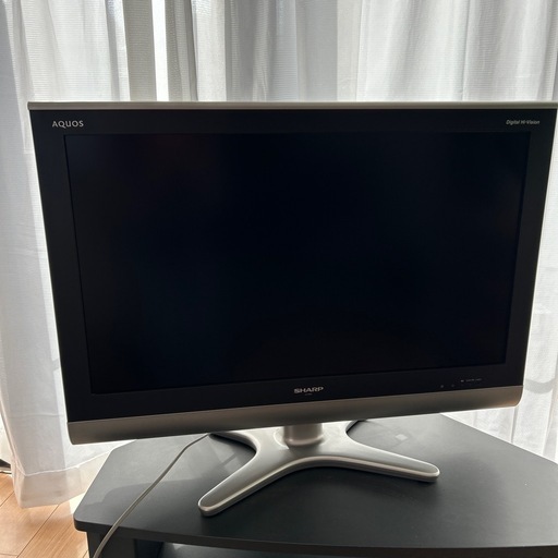 シャープ　液晶テレビ　AQUOS