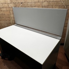 KOKUYO 衝立付きデ スク デスクパーテーションの画像