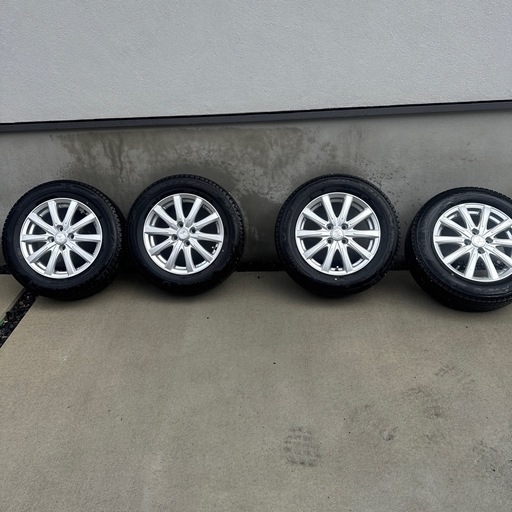 185/65r15スタッドレスホイールセットアクアなどに