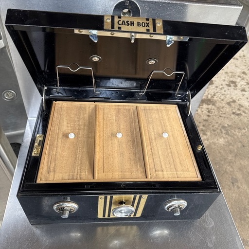 番号あり　CASH BOX 昭和レトロ 金庫 手提げ金庫 黒