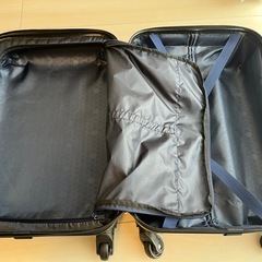 シャンパンピンクキャリーケース取引中の画像