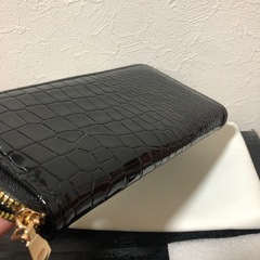 イニシャルR長財布、新品！の画像