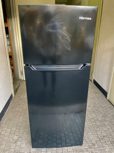 2023年製Hisense冷蔵庫 (太陽27) 備前三門のキッチン家電《冷蔵庫》の 