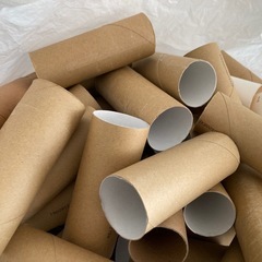 トイレットペーパーの芯(70本弱)の画像