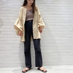 mystic ボリュームシャツの画像