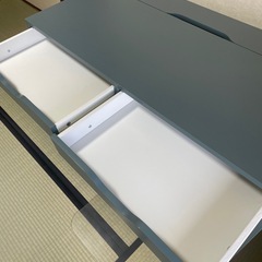 IKEAデスクの画像