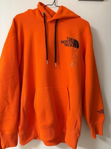 THE NORTH FACE オレンジ パーカー