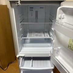 【あげます】冷蔵庫 SHARP 単身サイズの画像