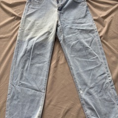 ライトブルーワイドレッグデニムの画像