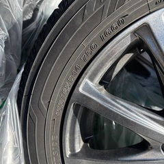 軽　スタッドレスタイヤの画像