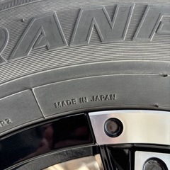 ハイエース　スタッドレスタイヤホイール
セットの画像