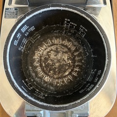 炊飯器　 RZ-AW3000M(R) の画像