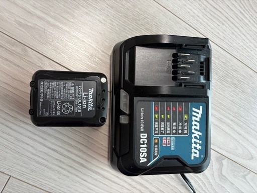 掃除機 
makita コードレス