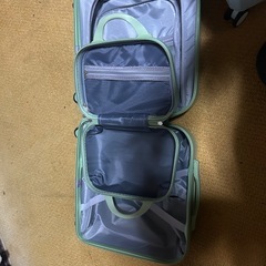 サイドバック付きキャリーバッグの画像