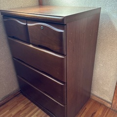 小さめタンスの画像