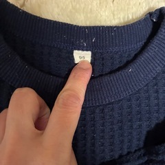 【2着あり】キッズ薄手ニットの画像