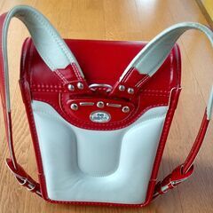 ランドセル　赤の画像