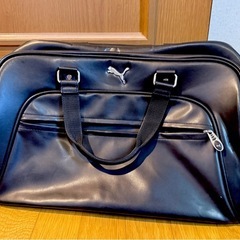 PUMA ゴルフ用バッグ　黒、白
の画像