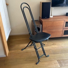 折りたたみワーキングチェア
の画像
