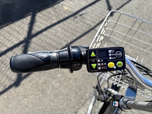 不具合無し！ブリヂストン 27インチ　電動自転車　ACL ロイヤル 8 　大容量8.7ahバッテリー　スパークルシルバー 　※現金にてお支払いなら5.000円値引きの49.000円！