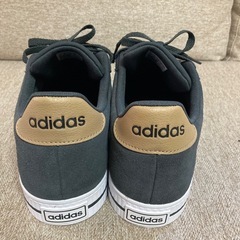 【新品未使用】adidas アディダス DAILY3.0 スニーカー　28.0cmの画像