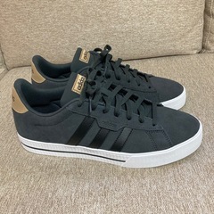 【新品未使用】adidas アディダス DAILY3.0 スニーカー　28.0cmの画像