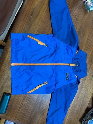 子供用Patagoniaジャケット