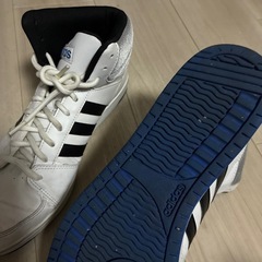 adidas ハイカットスニーカー28.0の画像