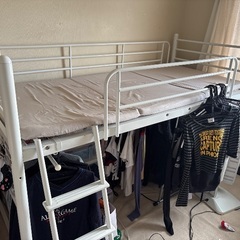 パイプベッド　白の画像