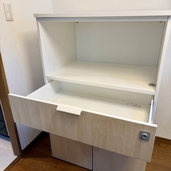 【3月15日まで】IKEA 収納棚の画像