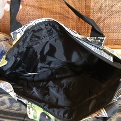 ネコのトートバッグの画像