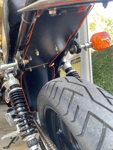 Z400FX ワンオフ フェンダーレスキット（取付工賃込み)