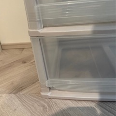 折りたたみローテーブル＆4段チェストセットの画像