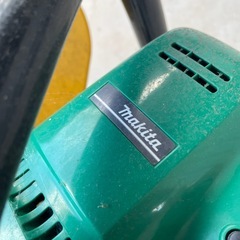 電動チェンソーの画像