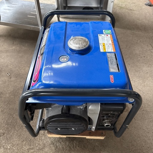 ヤマハ YAMAHA 発電機 50HZ EF23H 4サイクル エンジン オイル 電圧計 (Vメーター) 付 発電状況(電圧) 標準 