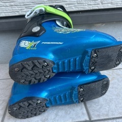 NORDICAスキーブーツの画像