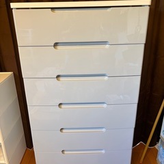 天板付きチェストの画像