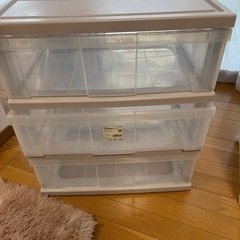 取引中　　
衣装ケースなどの画像