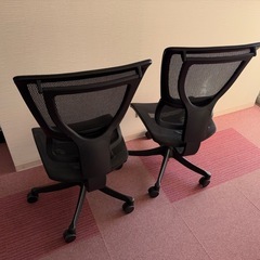 オフィスチェア2脚セットの画像
