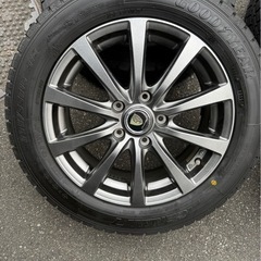 美品！スタッドレスグッドイヤー　205/55R16 　　16インチ　voxyにて使用！の画像