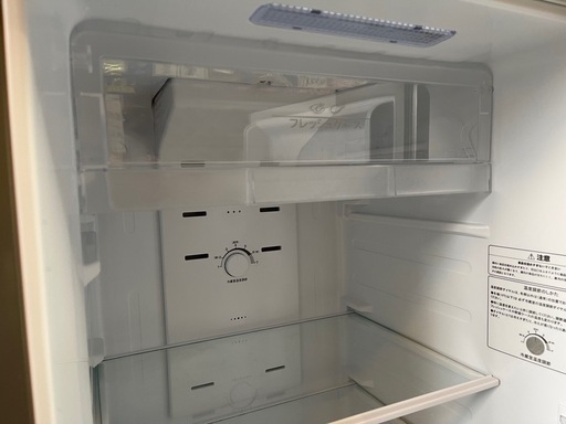 Hisense 227L2ドア冷蔵庫 HR-R2302 2021年製 中古