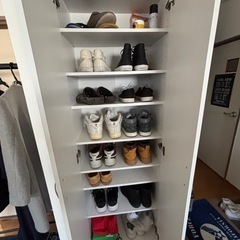 シューズクローゼットの画像