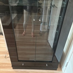ガラスケース、飾り棚の画像