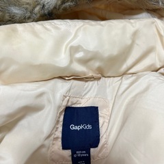 GAP kids アイボリーコートの画像