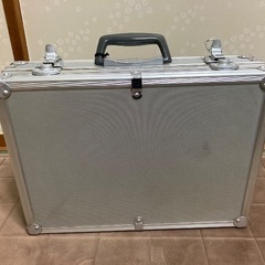 ⭐️⭐️半額にしました。90年代のアタッシュケースの画像