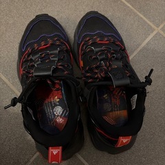 adidas スニーカー　25.0センチの画像