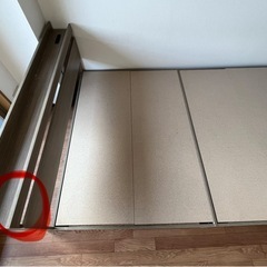 ダブルベッドの画像