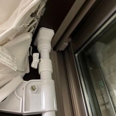 物干し竿が干せる突っ張り棒×2本の画像