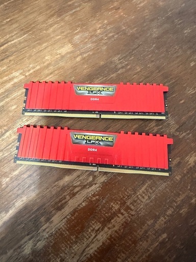 CORSAIR VENGEANCE LPX DDR4 8GBx2枚