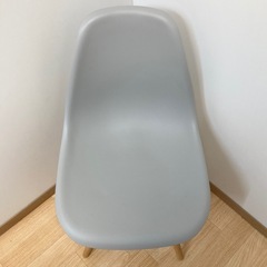 プラスチックチェアの画像